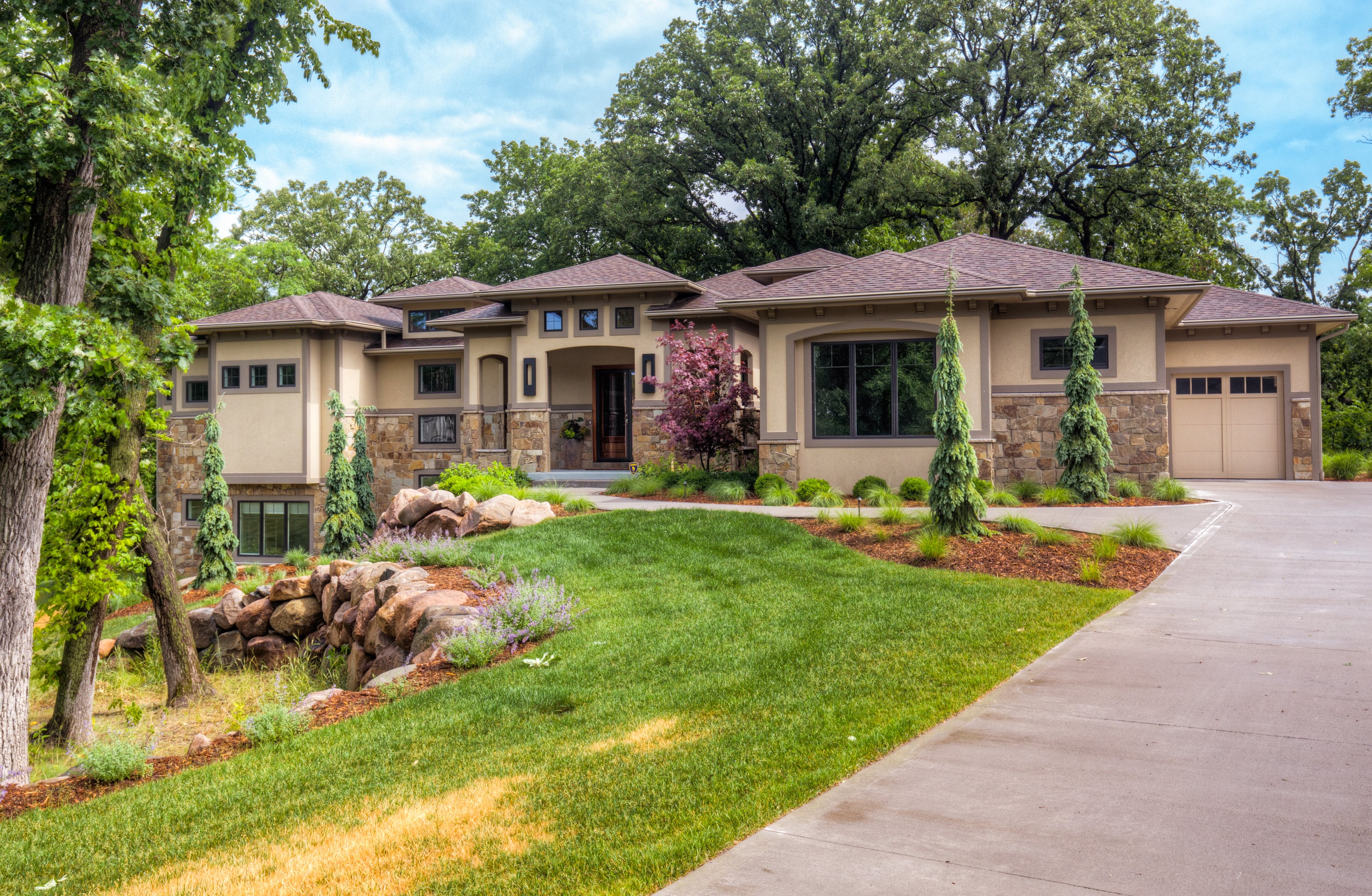 Custom Built Homes Homes by DePhillips Des Moines, IA